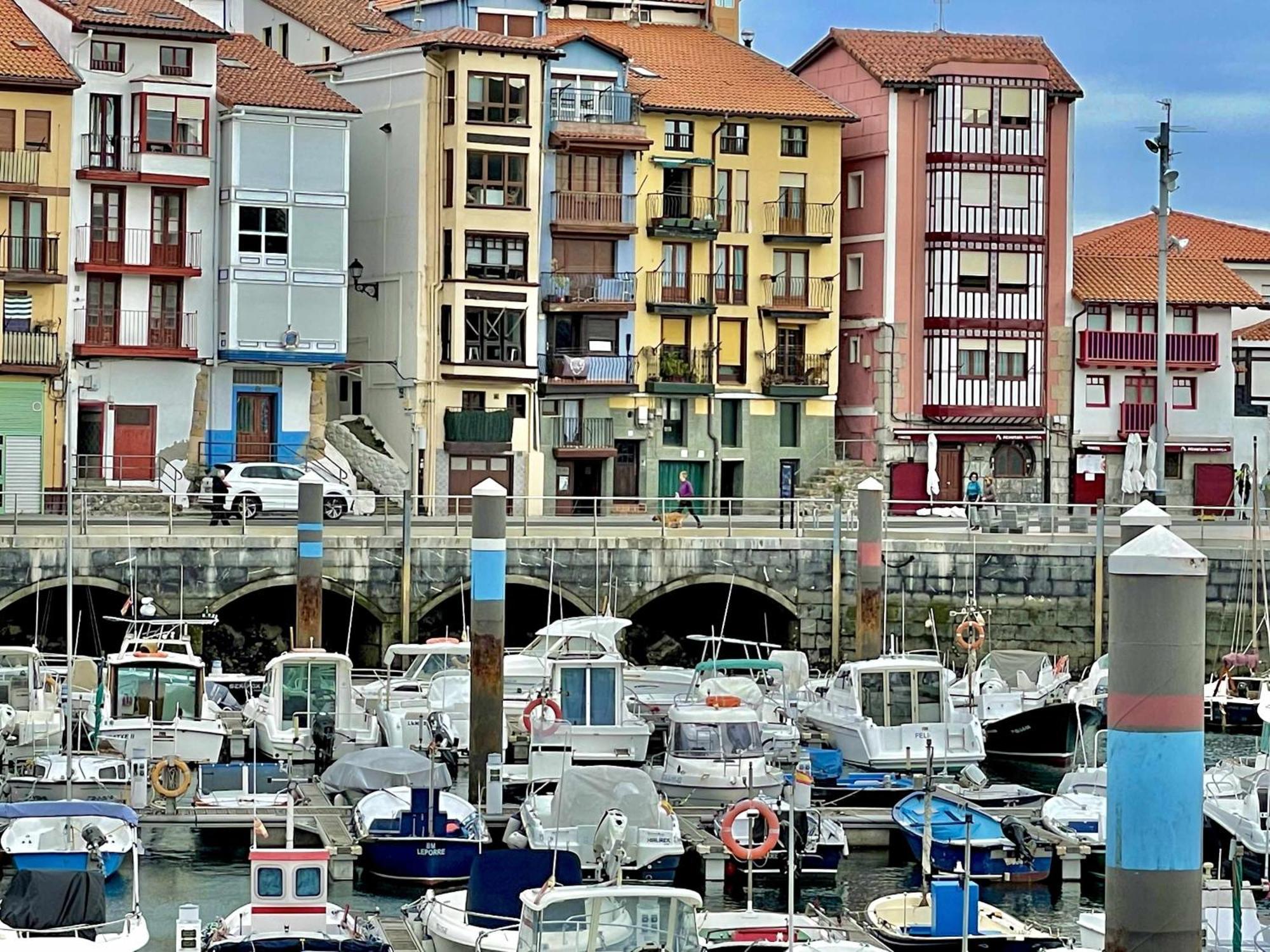 Appartement Goiz Etxea Acogedor Piso En La Parte Antigua à Bermeo Extérieur photo